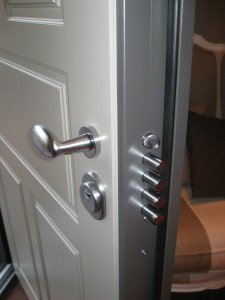 Installation porte blindée certifiée A2P à Paris